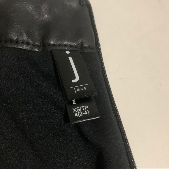 black patterned midi skirt - Picture 3 of 4